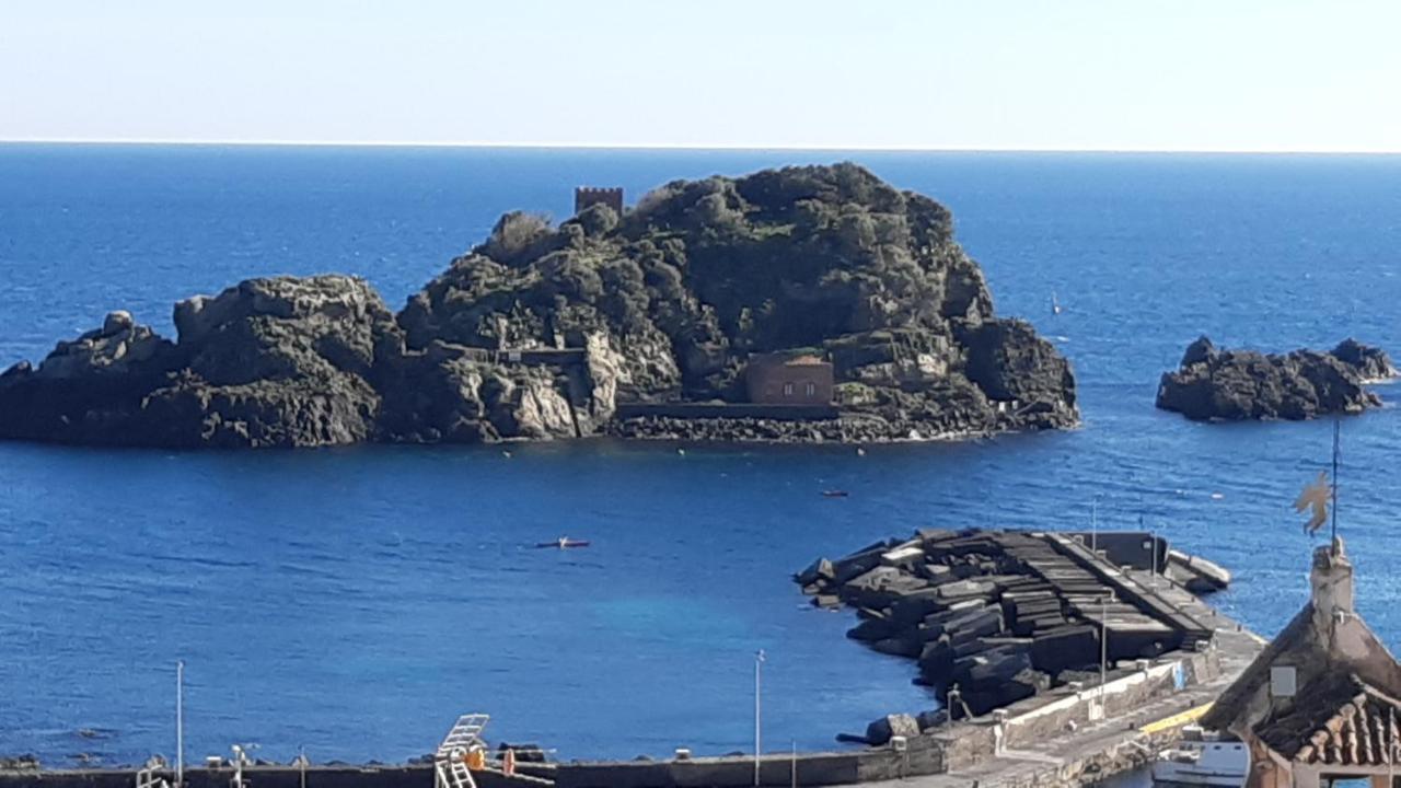 Casa Vacanze Rosa Aci Trezza Dış mekan fotoğraf